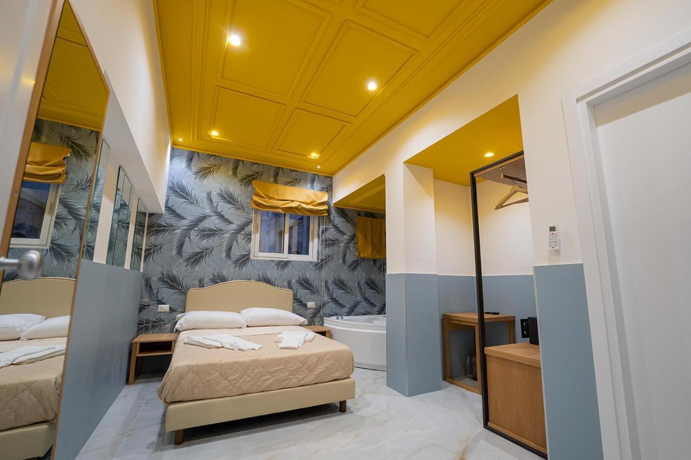 Hotel Pc Boutique H Loggia, By Clapa Group Nápoles Exterior foto